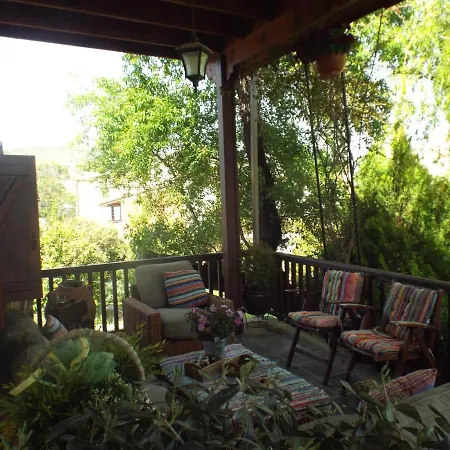 The Pomegranate's House
