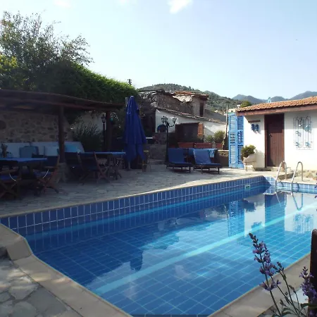 Hébergement de vacances The Pomegranate's House Ephtagonia