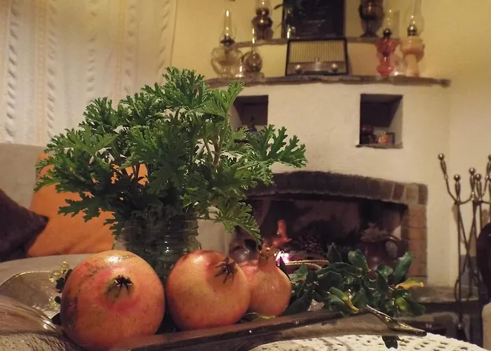 Ferienhaus The Pomegranate's House Ephtagonia